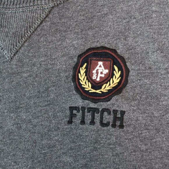 ABERCROMBIE & FITCH Men’s Y2K Preppy Pullover Sweater Grey Logo Crest XL READ - Picture 4 of 10
